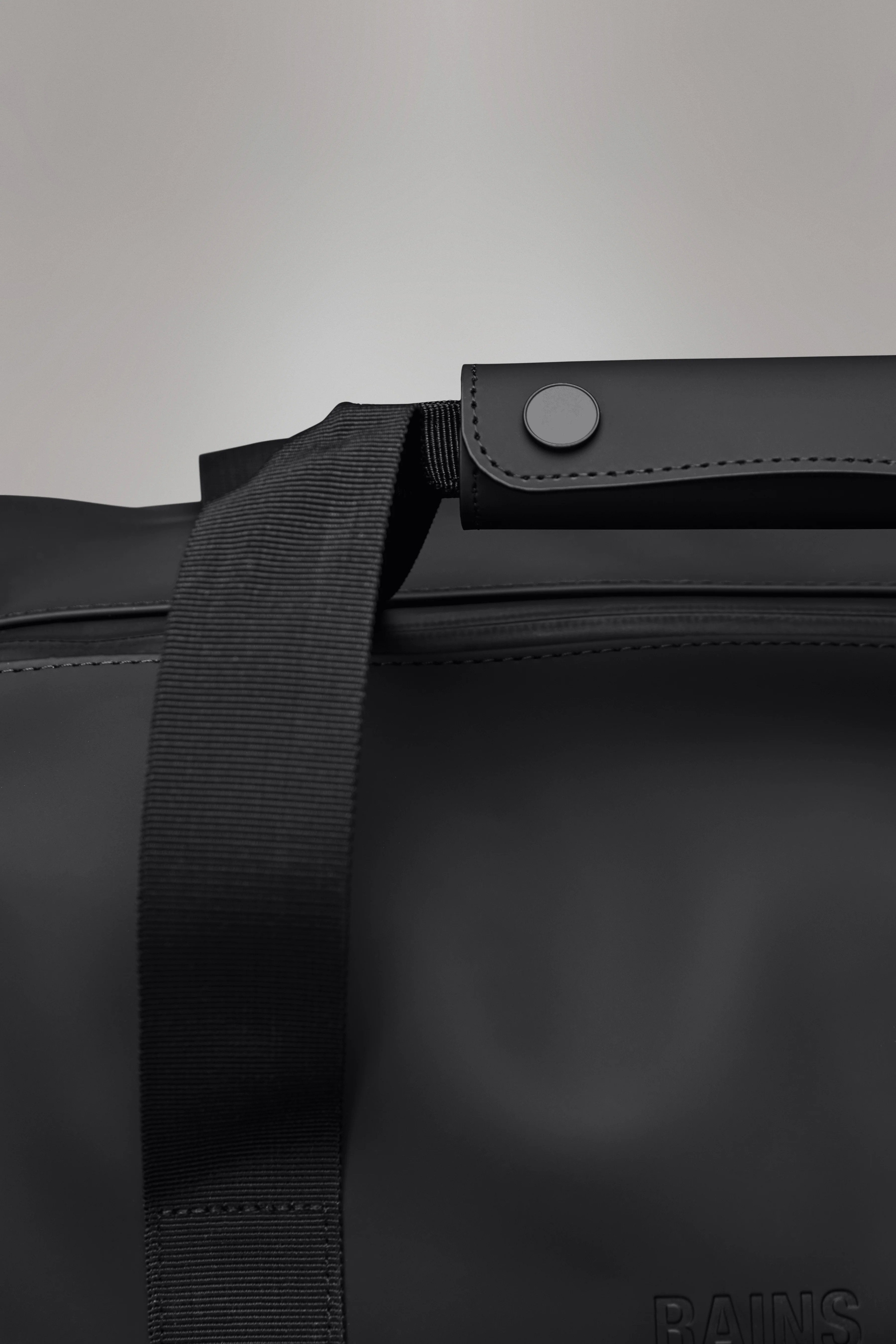 Hilo Weekend Bag Small - Image 16